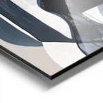 affiche dart abstrait de femme en bleu et blanc avec des contours noirs sur fond aluminium.webp