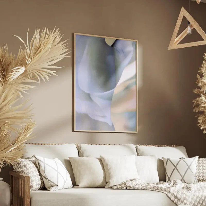 affiche dart abstrait de tissu drape doux bleute et peche avec des textures ondu salon.webp