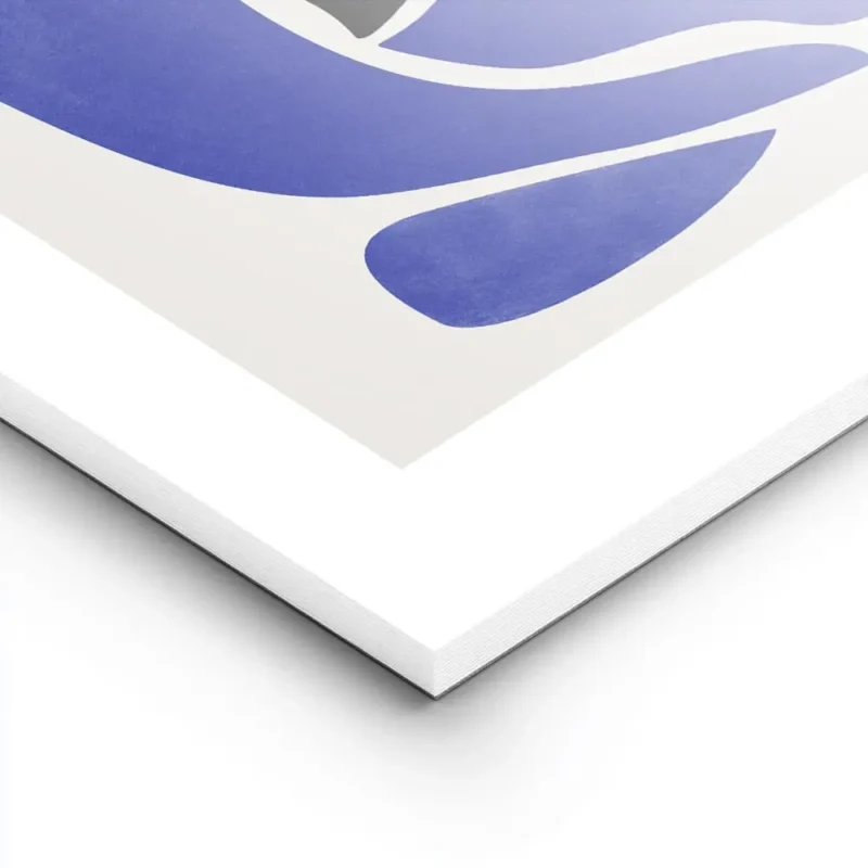 affiche dart abstrait moderne avec des formes noires et bleues sur fond beige cr lightpanel.webp