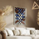 affiche dart abstrait representant un vase a damier noir et blanc avec des eleme salon.webp