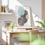 affiche dart graphique abstrait avec des formes organiques bleues grises et oran bureau.webp