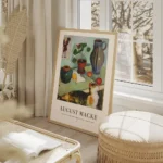 affiche daugust macke nature morte coloree avec un chat domestique des pots et d salon beige.webp