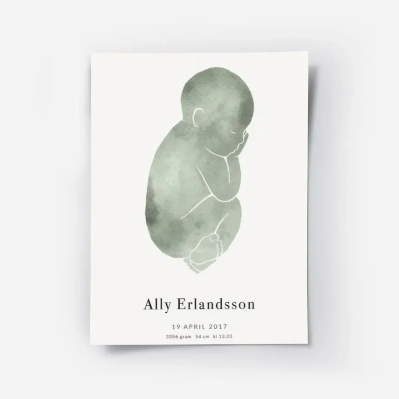 affiche de bebe vert dessine sur un fond gris clair avec du texte typographie pe.webp