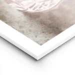 affiche de boisson rose avec des fraises et des glacons dans des verres sur une lightpanel.webp