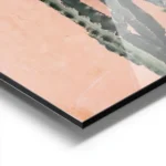 affiche de cactus vert fonce devant un mur couleur terre cuite rosee aluminium.webp