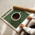 affiche de cafe italien avec une tasse despresso noir et du texte typographie es enroule.webp
