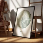 affiche de carte de ville personnalisee en forme de globe vert mousse et beige a encadre.webp