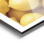 affiche de citrons jaunes frais empiles texture de peau visible aluminium.webp