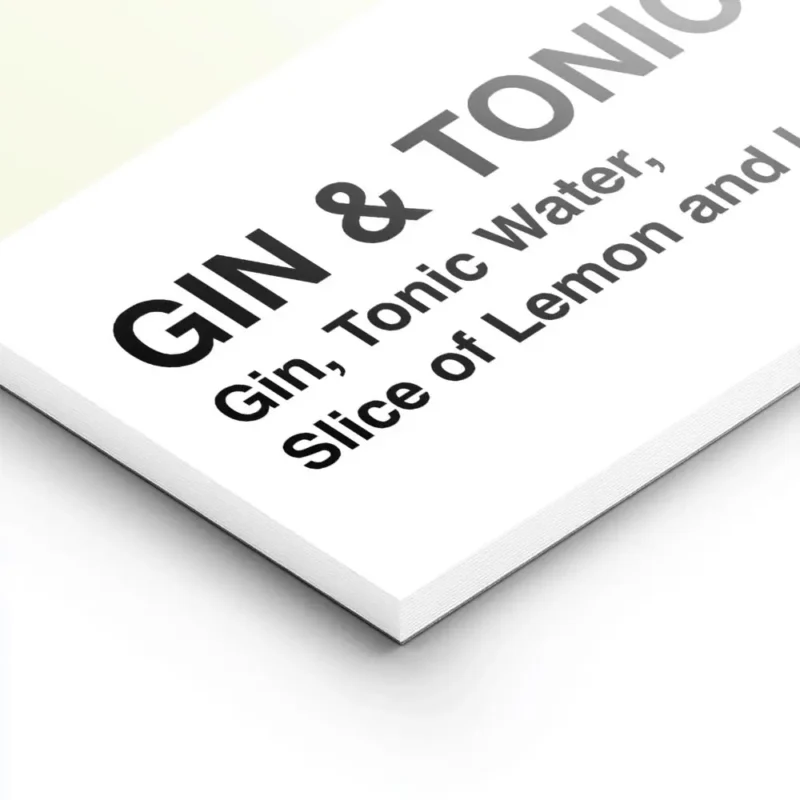 affiche de cocktail gin tonic avec blocs de couleurs verte jaune grise et texte lightpanel.webp