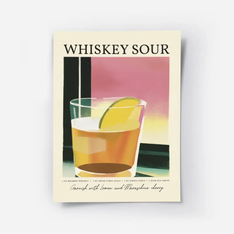 affiche de cocktail whiskey sour avec une tranche de citron et du texte typograp.webp
