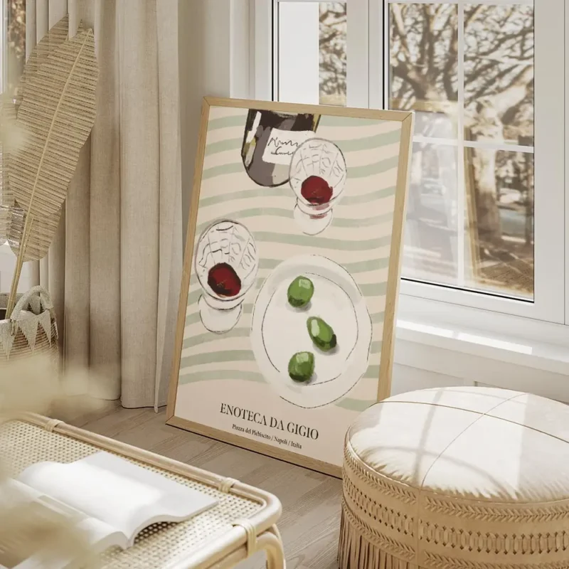affiche de cuisine avec deux verres de vin rouge une bouteille et une assiette d salon beige.webp