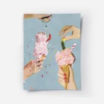 affiche de deux cornets de glace rose avec piment et cornichon des mains ajouten.webp