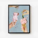 affiche de deux cornets de glace rose avec piment et cornichon des mains ajouten avec cadre.webp