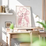 affiche de deux flamants roses au cou entrelace sur un fond beige illustration d bureau.webp