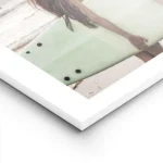 affiche de deux surfeuses avec une planche de surf faisant le signe de la paix s lightpanel.webp