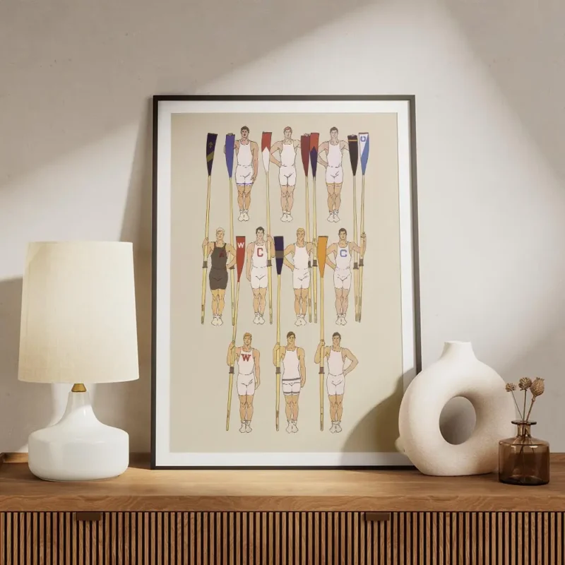 affiche de dix rameurs en trois rangees avec des avirons colores vetus duniforme meuble.webp