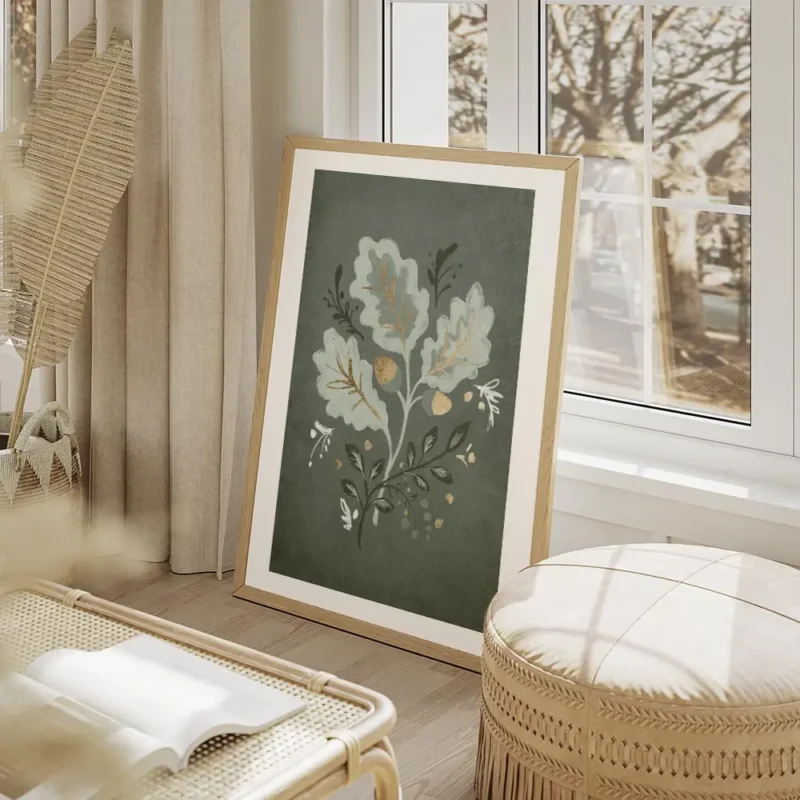 affiche de feuilles de chene et de glands en vert et dore sur fond vert texture salon beige.webp