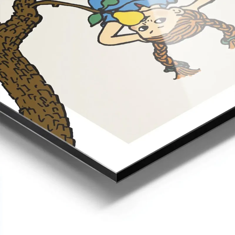 affiche de fifi brindacier suspendue a lenvers dans un arbre colore avec des poi aluminium.webp