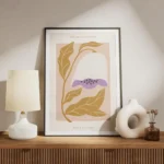 affiche de fleur blanche et lilas a feuilles jaunes sur fond rose clair typograp meuble.webp