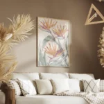 affiche de fleur oiseau de paradis avec des fleurs oranges et violettes sur fond salon.webp