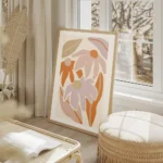 affiche de fleurs abstraites roses orange et violettes sur fond clair salon beige.webp