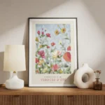 affiche de fleurs colorees en jaune rouge et rose sur fond bleu avec typographie meuble.webp