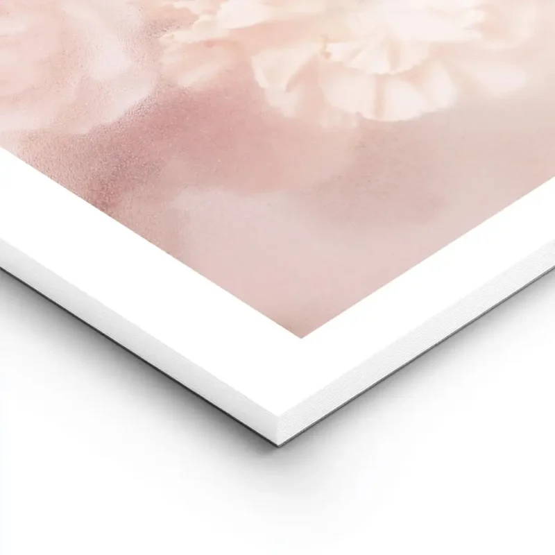 affiche de fleurs douces aux couleurs peche et rose avec un effet flou creant un lightpanel.webp