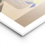 affiche de fleurs jaunes dans un vase beige avec des motifs bleus a cote dune pa lightpanel.webp